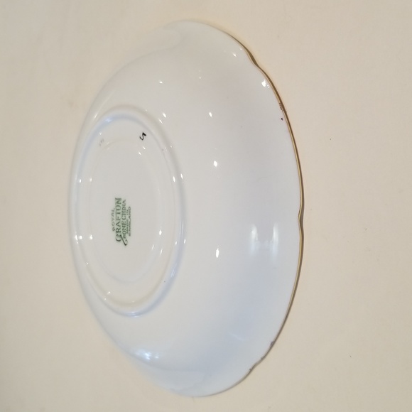 Royal Grafton  Bone china VINTAGE TEA CUP AND SAUCE - Picture 10 of 12